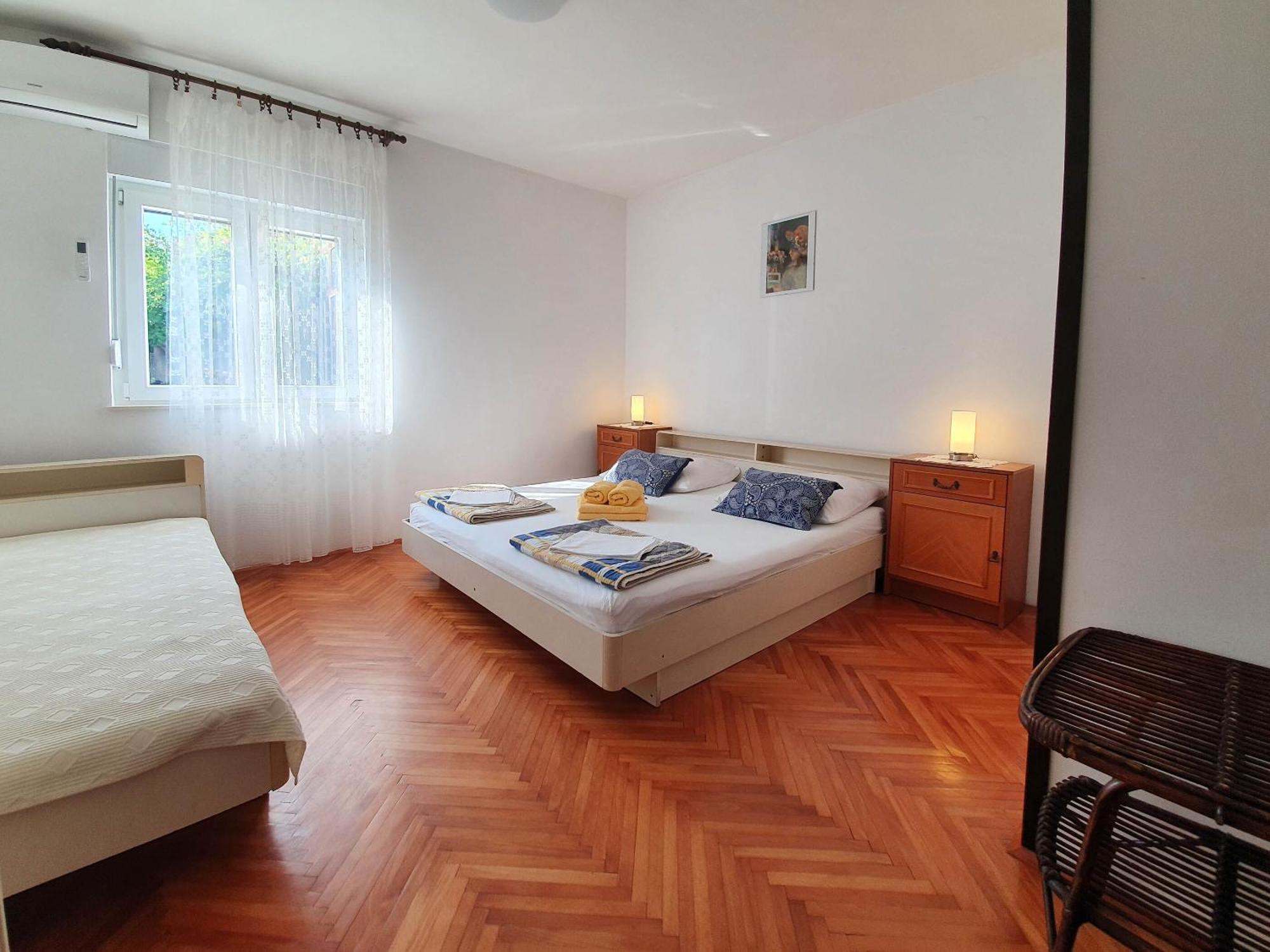 Rooms Zeljka 2 Цриквеница Экстерьер фото