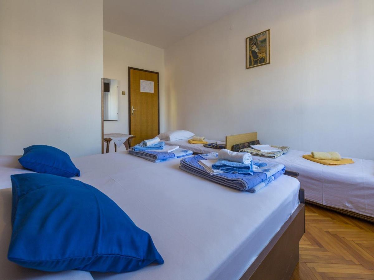 Rooms Zeljka 2 Цриквеница Экстерьер фото